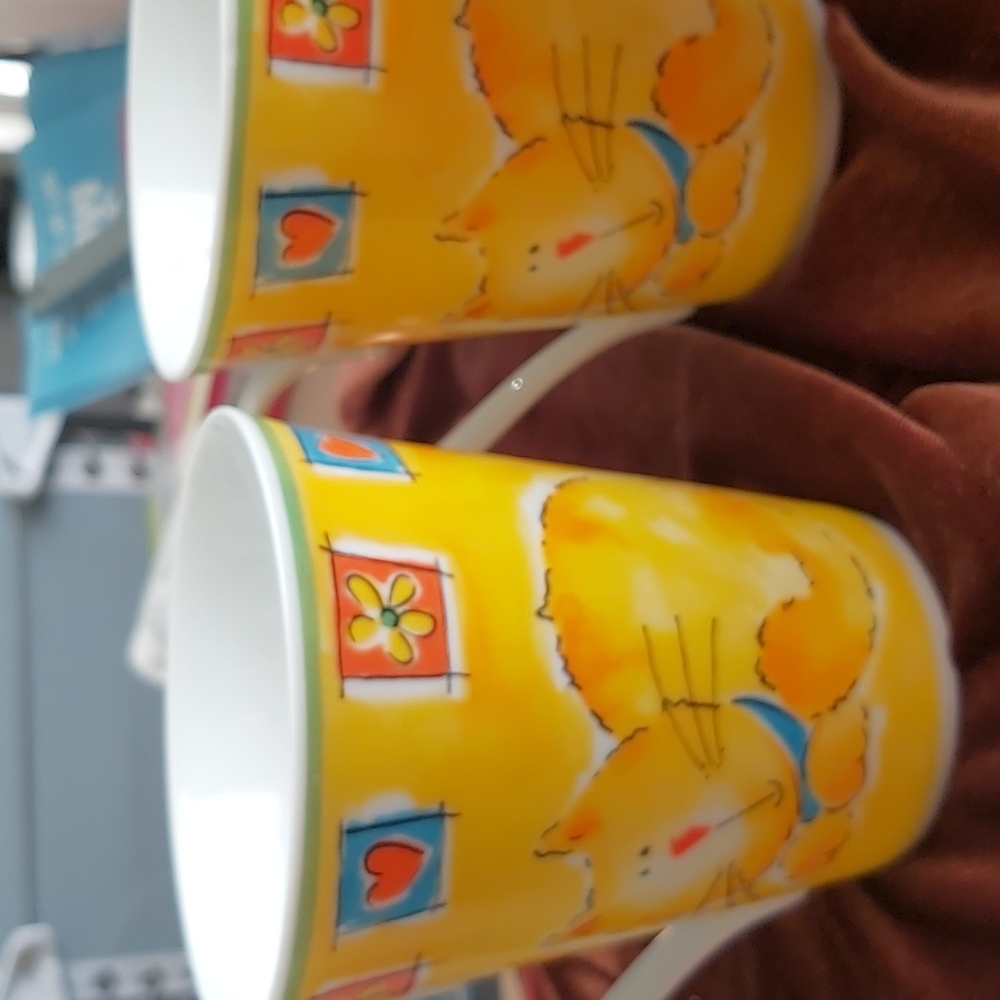 Four cat mugs - Picture 2 of 5